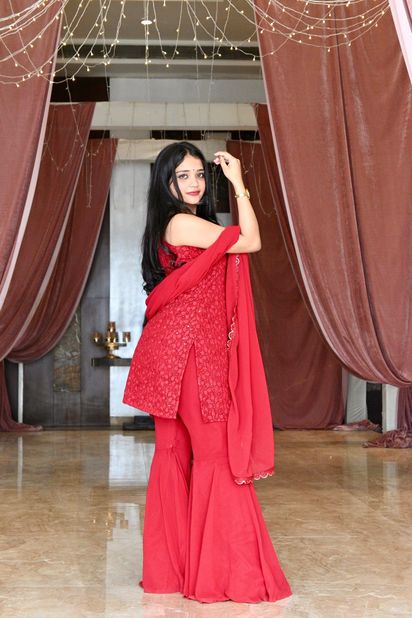 Scarlet-Red Garara Set - AS