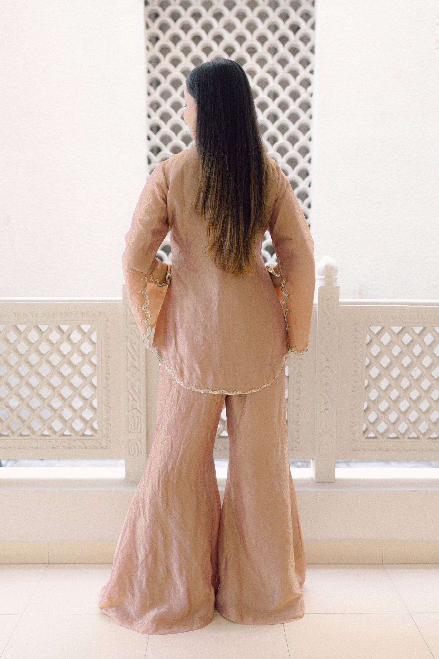 GOLDEN-MAUVE