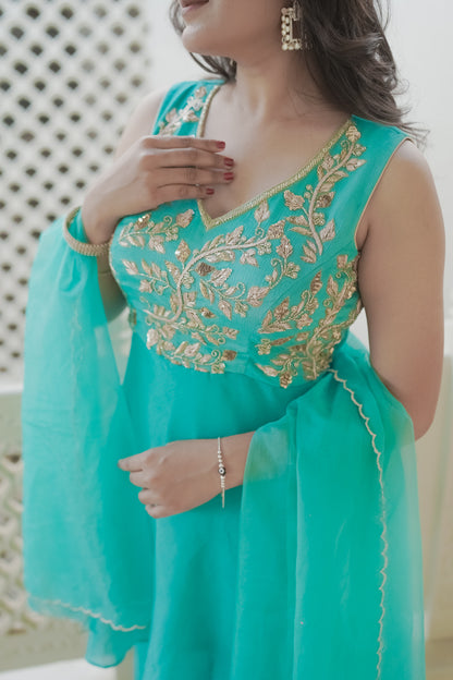 TURQUOISE TALE SHARARA SET