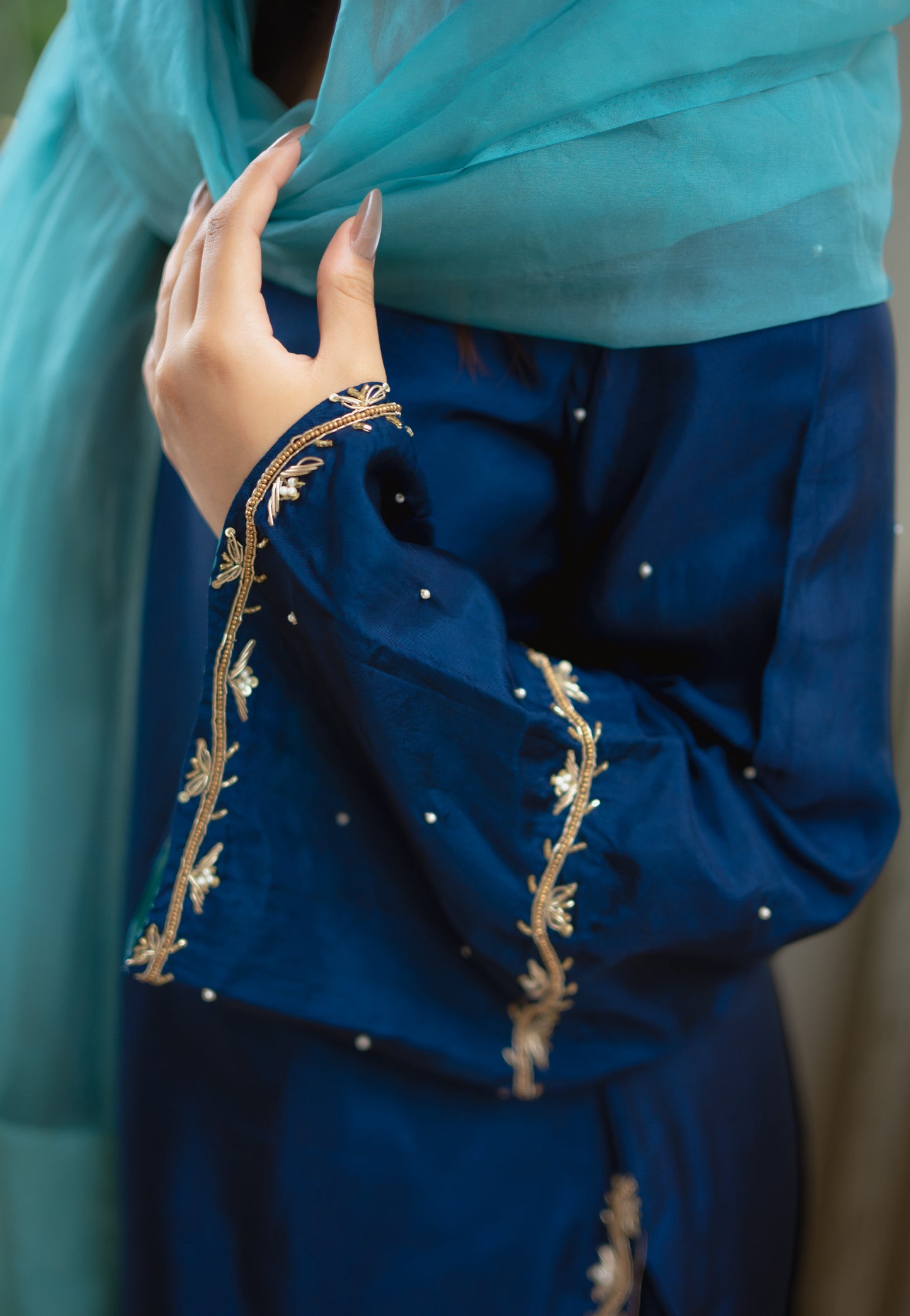 Sapphire Farshi Salwar Suit Set